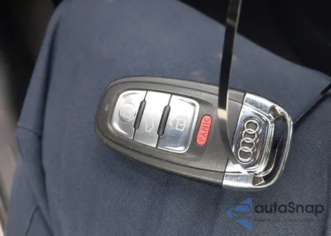 2013 Audi A4 2.0T Premium from USA, damaged, VIN WAUBFAFL1DN045596